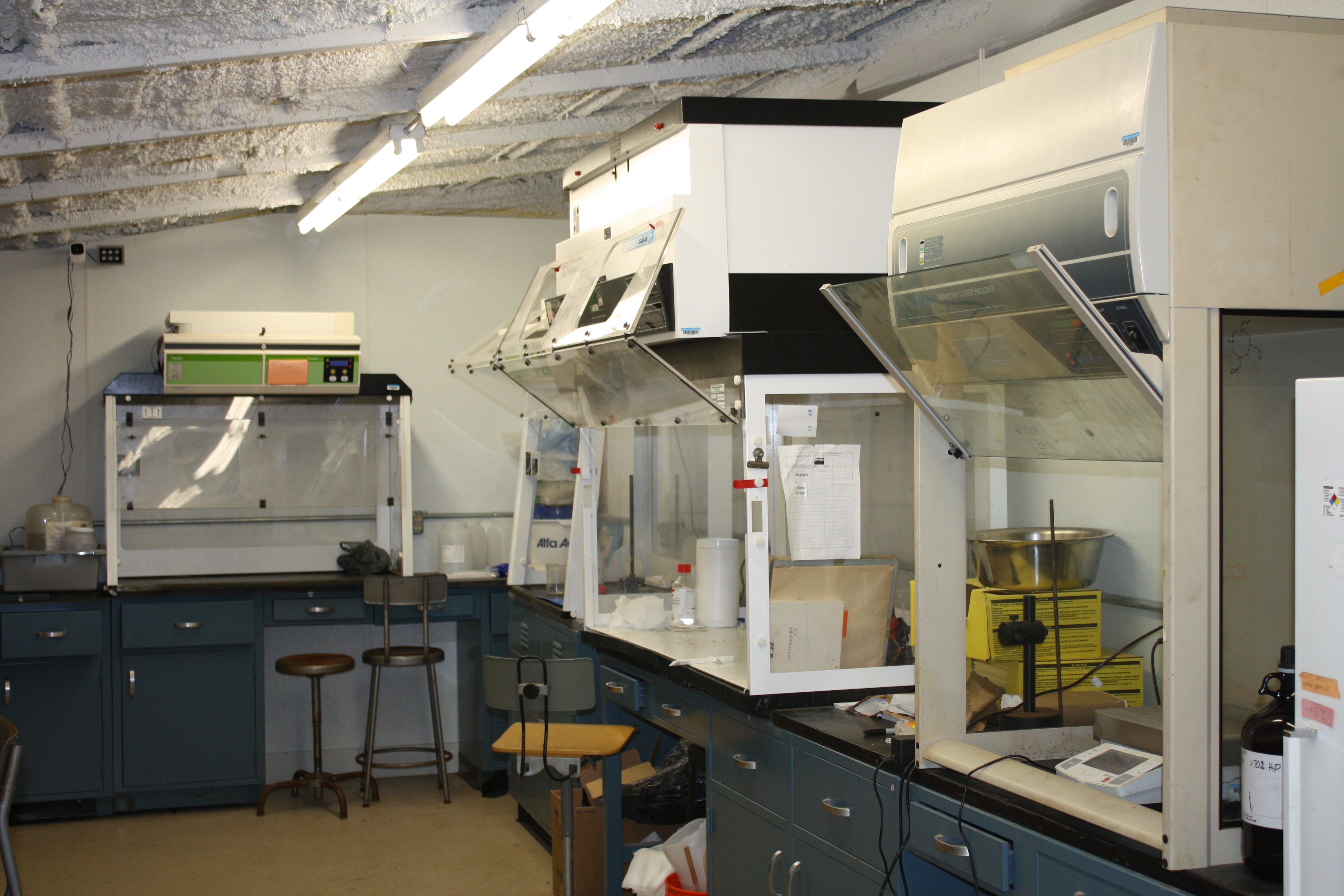 Laboratory Hoods